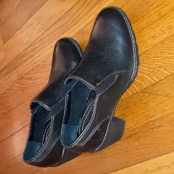b.o.c. Shoes - B.O.C. Born Concept Black Leather Ankle Booties